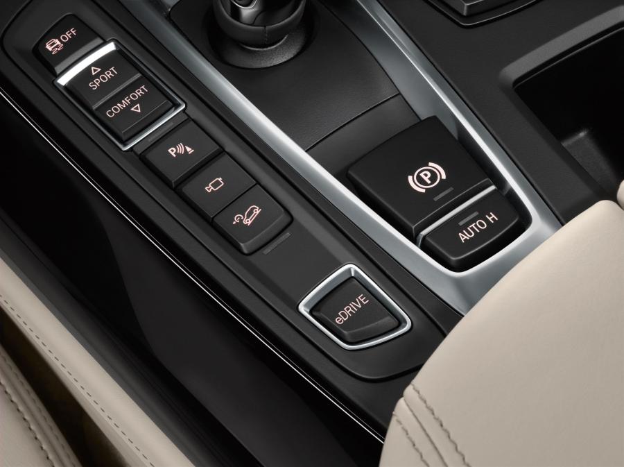  BMW X5 xDrive40e 2015 года  (фото 41 из 61)